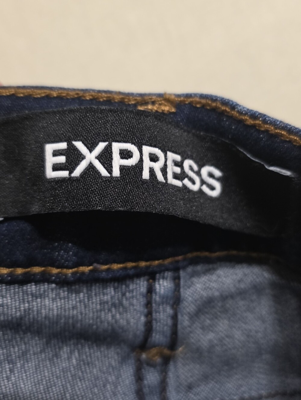 Women's Express Dark Rinse Stretch Leggings Jeans Sz 12R - Picture 5 of 5